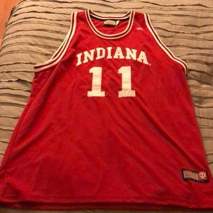 Isaiah Thomas college jersey